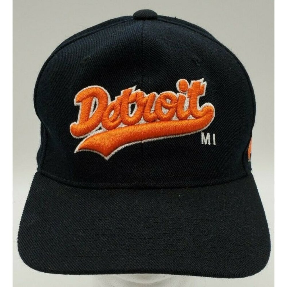 Vintage Detroit Hat Fitted 7 3/8 Sports Cap